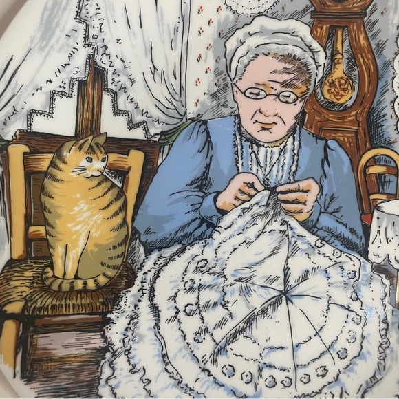 French Ceramique Decorative Plate NEM Plate “La Dentelliere” (The Lacemaker) 9" - Picture 5 of 9